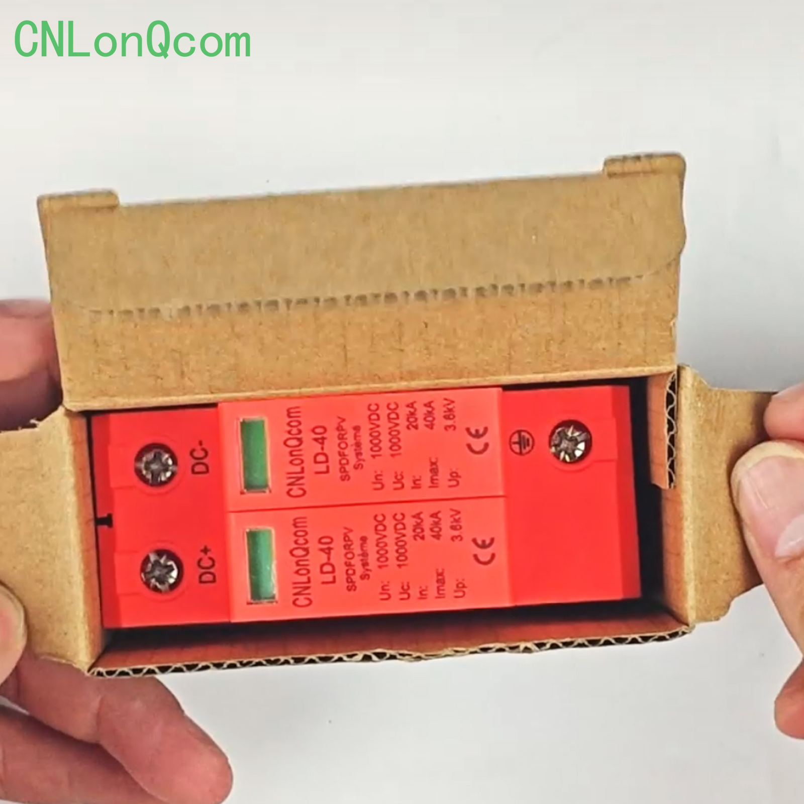 CNLonQcom представляет LD-40 2P 1000V Устройство защиты от перенапряжения постоянного тока на солнечных батареях